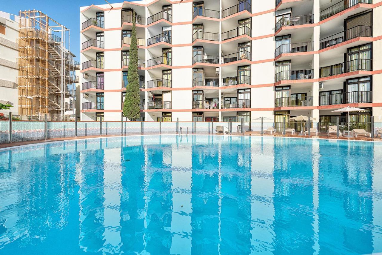 Апартаменты Pulpo Amarillo Плайя-дель-Инглес Экстерьер фото
